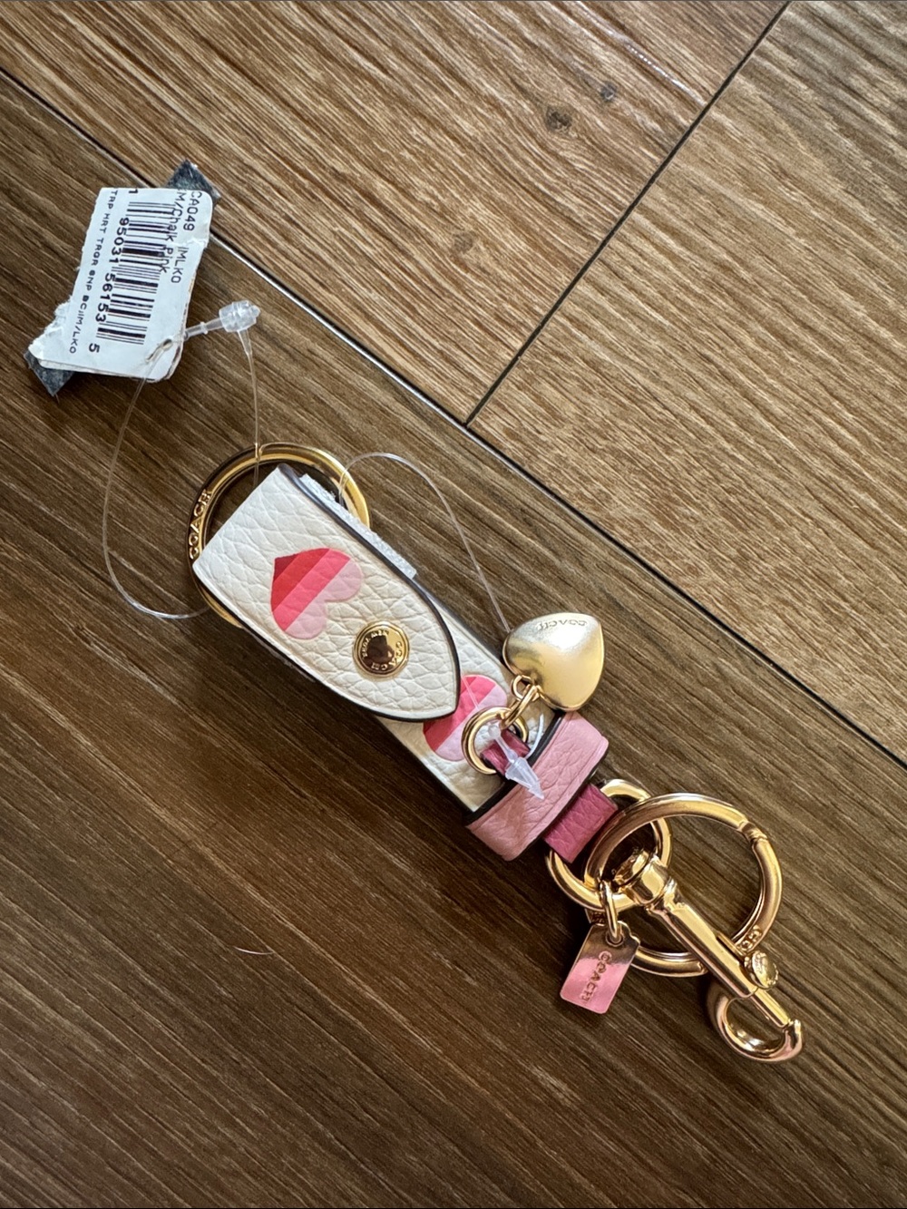 NWT Coach Leather Heart Charm Keychain - Pink/White 💕